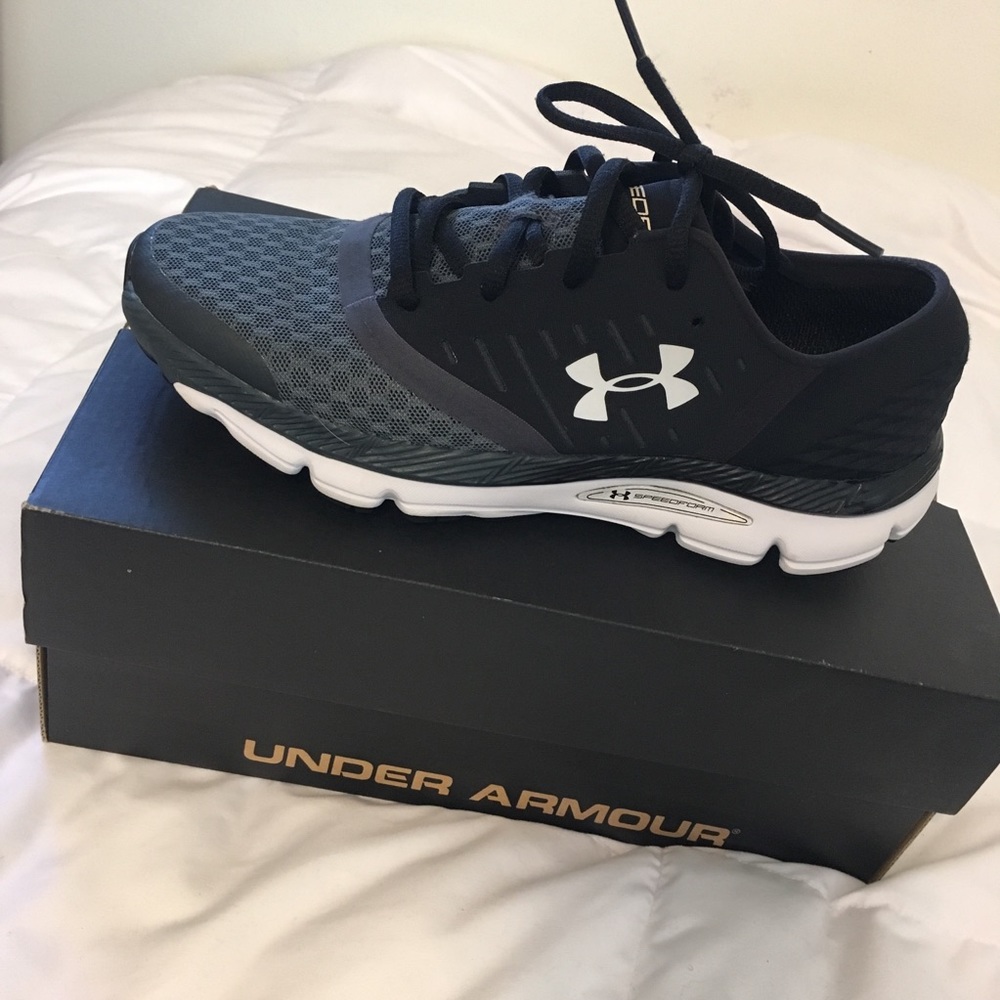 Size 8 Under Armor Shoes